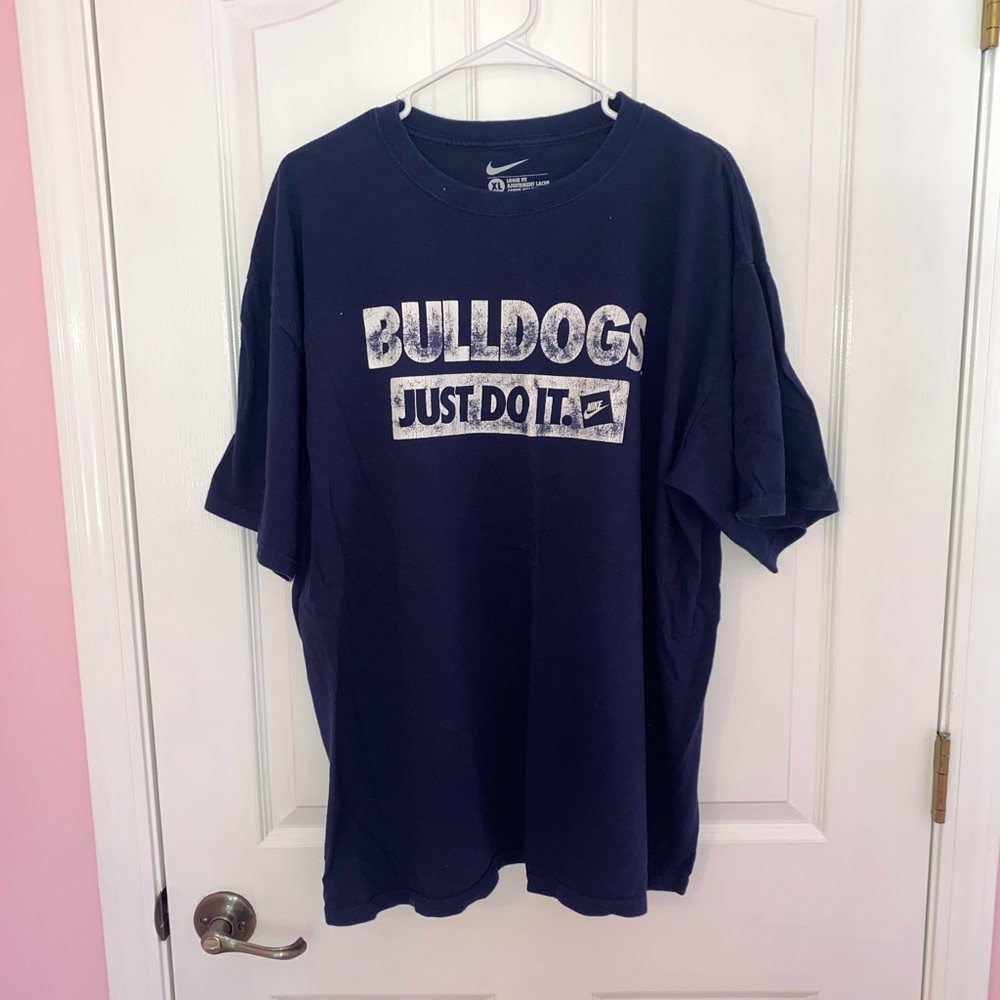 {Nike} Bull Dogs Tee